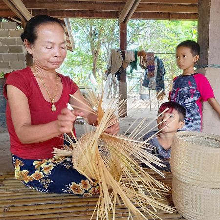 Vera Sunset Homestay Local Experience With Lao Family เมืองโขง ภายนอก รูปภาพ