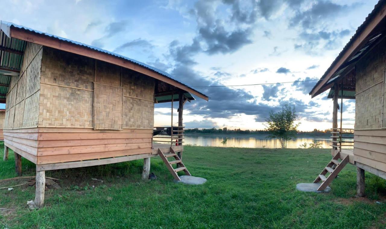 Vera Sunset Homestay Local Experience With Lao Family เมืองโขง ภายนอก รูปภาพ