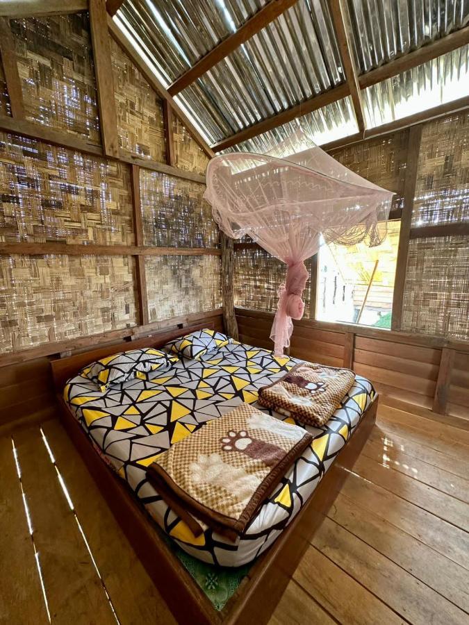 Vera Sunset Homestay Local Experience With Lao Family เมืองโขง ภายนอก รูปภาพ